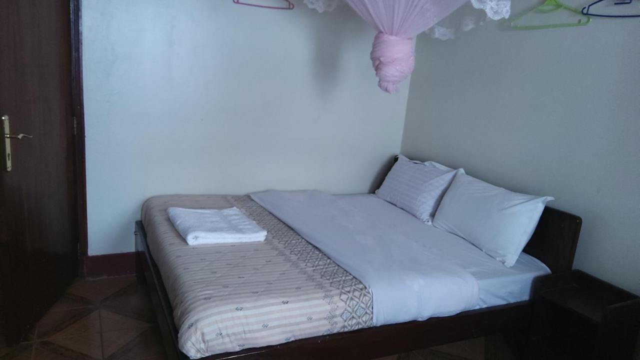 Lucia Villas Mbale Екстериор снимка