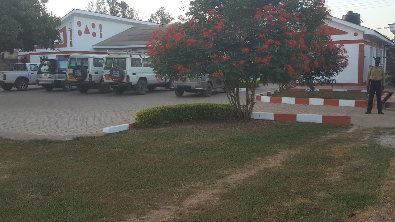 Lucia Villas Mbale Екстериор снимка