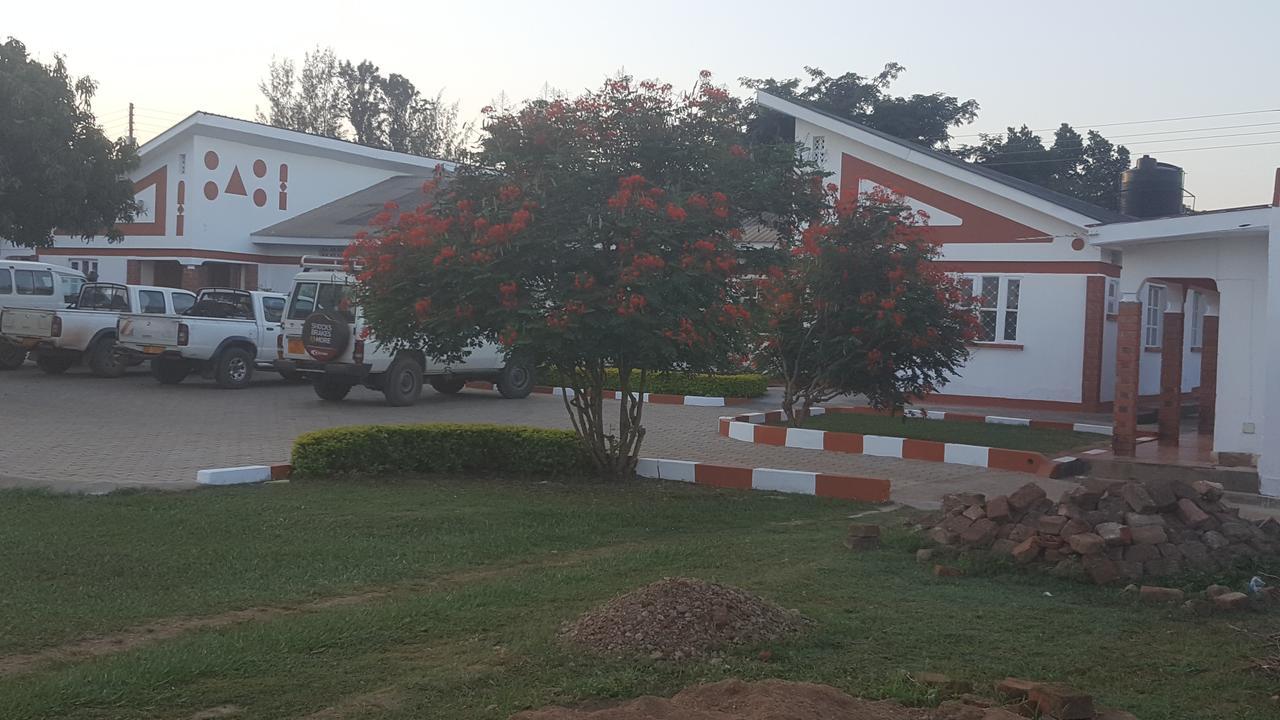 Lucia Villas Mbale Екстериор снимка
